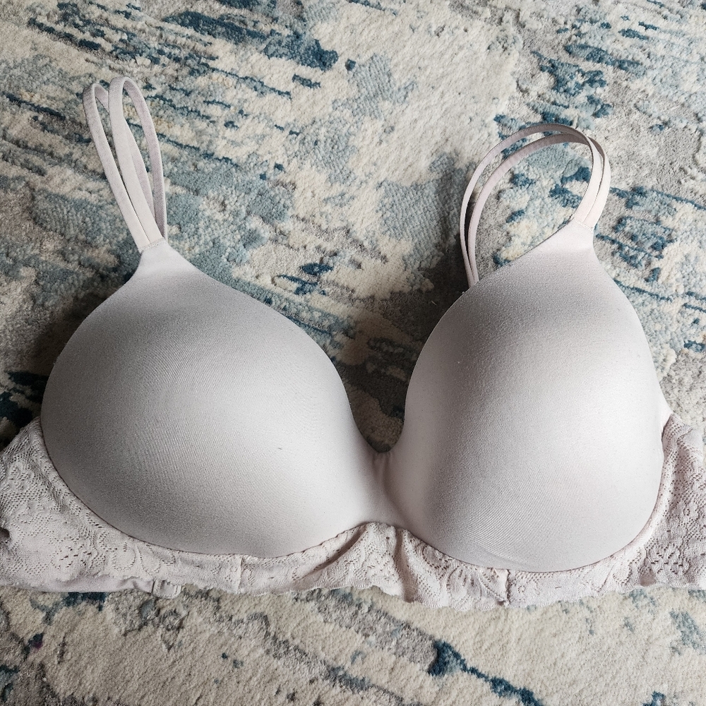 Aerie Real Sunnie Wireless Push Up Bra Size 36DD